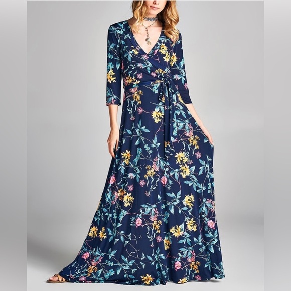 Dresses & Skirts - Love, Kuza | Navy Floral Three-Quarter Sleeve Maxi Dress NWOT